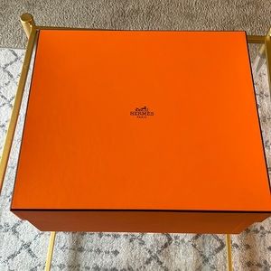 Hermes Box